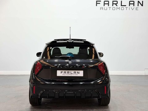 Mini Hatch 2.0S Sport Hatchback 3dr Petrol Steptronic Euro 6 (s/s) (204 ps) 28