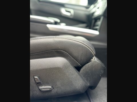 Mercedes-Benz E Class 2.1 E220 CDI AMG Sport G-Tronic+ Euro 5 (s/s) 5dr 31