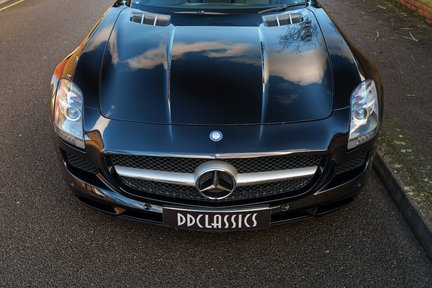 Mercedes-Benz SLS AMG Gullwing 8