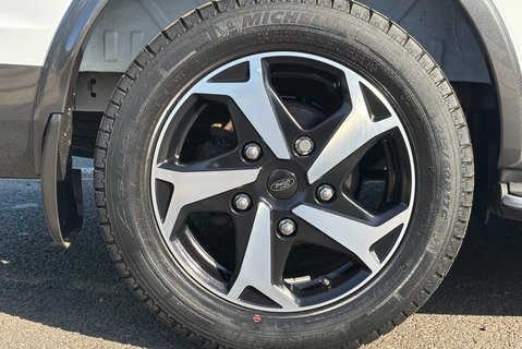 Ford Transit Custom 300 Active L1 170 ps Selectshift Panel Van - Tailgate & Twin Side Doors 35