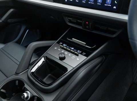 Porsche Cayenne TURBO E-HYBRID 23