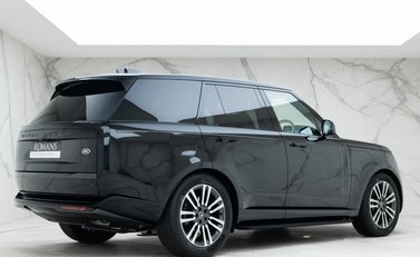 Land Rover Range Rover P400 HSE 3