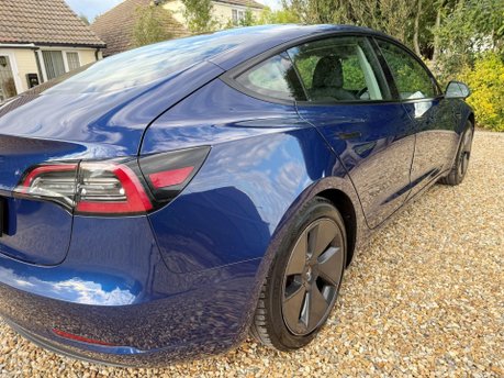 Tesla Model 3 Standard Range Plus Auto RWD 4dr 9