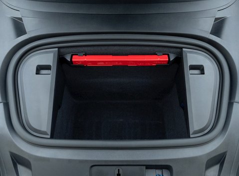 Porsche Taycan 4S 31