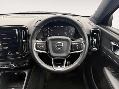Volvo XC40 2.0 XC40 R-Design D3 Auto 5dr 12