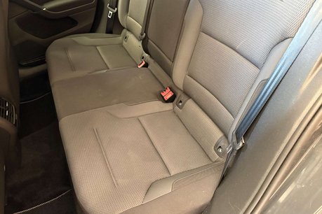 Volkswagen Golf 35.8kWh e-Golf Hatchback 5dr Electric Auto (136 ps) 29