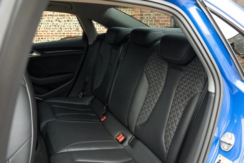 Audi RS3 2.5 TFSI Audi Sport Edition S Tronic quattro Euro 6 (s/s) 4dr 44