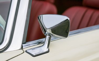 Mercedes-Benz SL Class SL Pagoda 26