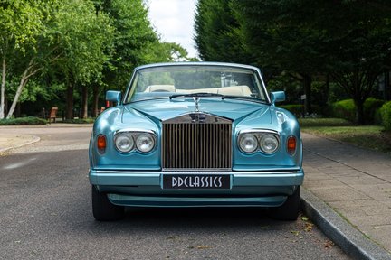 Rolls-Royce Corniche IV 5