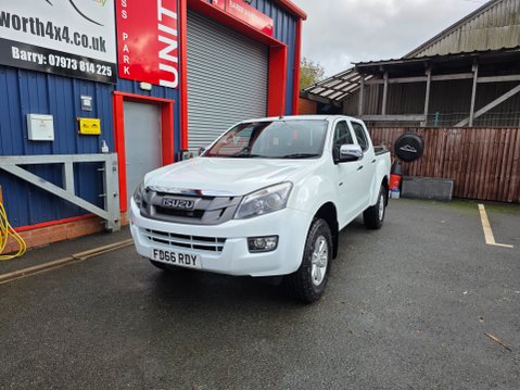Isuzu D-Max TD EIGER DCB 1