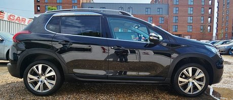 Peugeot 2008 S/S ALLURE.. ONLY ONE OWNER FROM NEW.. 5 SERVICES INCLUDING CAMBELT CHANGE  1