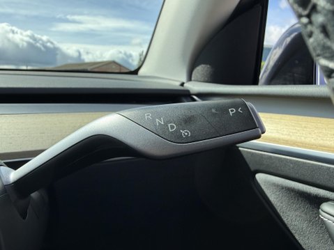 Tesla Model Y (Dual Motor) Long Range SUV 5dr Electric Auto 4WDE (384 bhp) 36