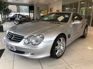 Mercedes-Benz SL Series SL500 V8 17