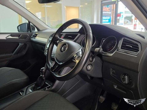 Volkswagen Tiguan 2.0 TDI BlueMotion Tech SE Navigation 4Motion Euro 6 (s/s) 5dr 68