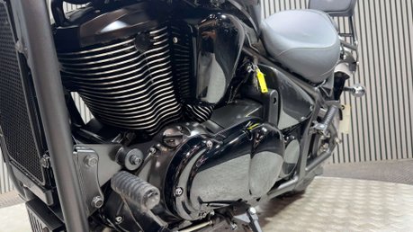 Kawasaki Vulcan 900 VN 2016 ONLY 2K NEW MOT LIGHTWEIGHT CRUISER A2 BIKE 13