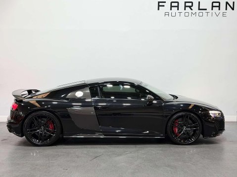 Audi R8 5.2 FSI V10 Performance Coupe 2dr Petrol S Tronic quattro Euro 6 (s/s) (620 16