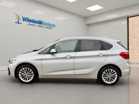 BMW 2 Series 2.0 220d Luxury Auto Euro 6 (s/s) 5dr 8