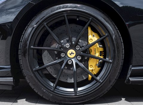 Ferrari 812 Superfast 10