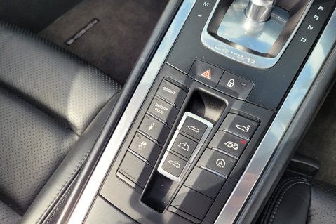 Porsche 911 CARRERA S PDK 45