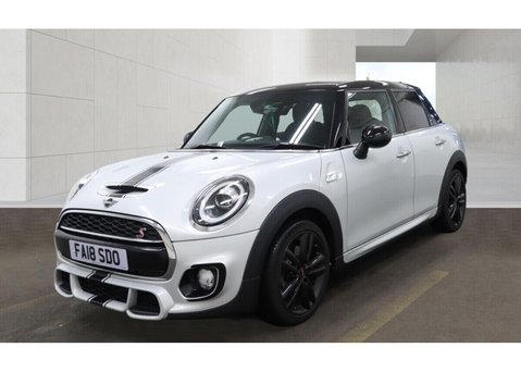 Mini Hatch 2.0 Cooper S Hatchback 5dr Petrol Steptronic Euro 6 (s/s) (192 ps) 2