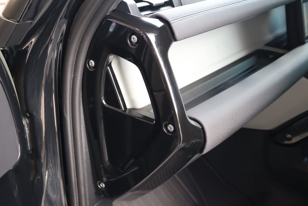 Land Rover Defender 90 D250 HARD TOP MHEV styled by Seeker with a matt PPF award winning looks  25