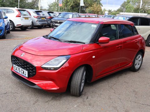 Suzuki Swift 1.2 MHEV Motion Euro 6 (s/s) 5dr 3