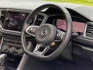Volkswagen T-Roc R-LINE TSI EVO DSG 27