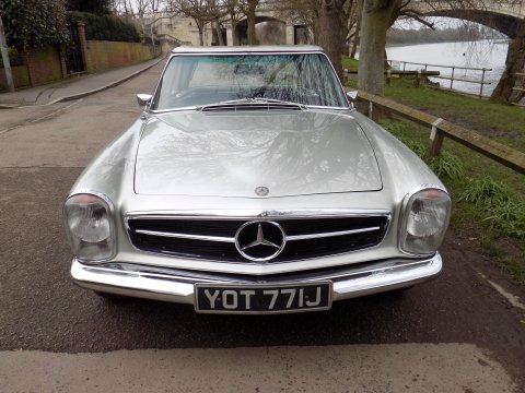 Mercedes-Benz SL Series 280 SL Pagoda (W113) 25
