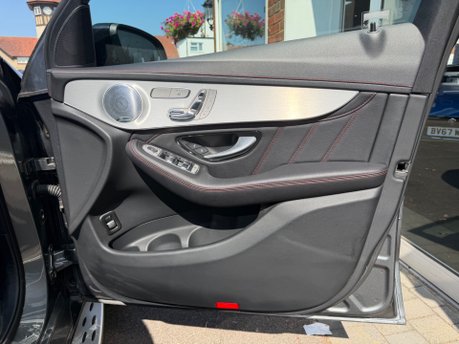 Mercedes-Benz GLC AMG GLC 43 4MATIC PREMIUM PLUS 23