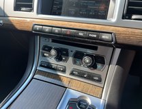 Jaguar XF 2.2d R-Sport Saloon 4dr Diesel Auto Euro 5 (s/s) ( 26