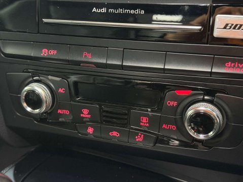 Audi RS5 4.2 FSI V8 Coupe 2dr Petrol S Tronic quattro Euro 5 (450 ps) 44