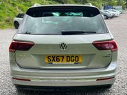 Volkswagen Tiguan 2.0 Tiguan R-Line TDI BlueMotion Technology 4Motion Semi-Auto 4WD 5dr 7