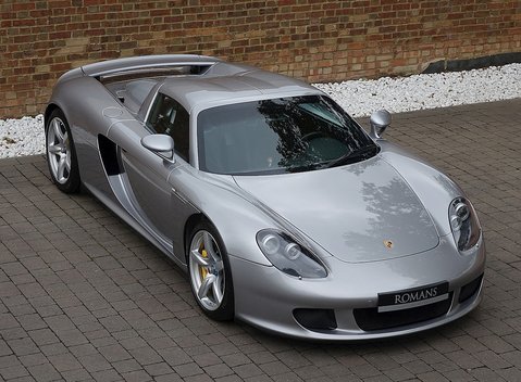 Porsche Carrera GT 10