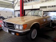Mercedes-Benz R107 280 SL Sports - LHD 41