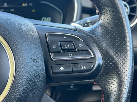 MG HS EXCLUSIVE DCT 31