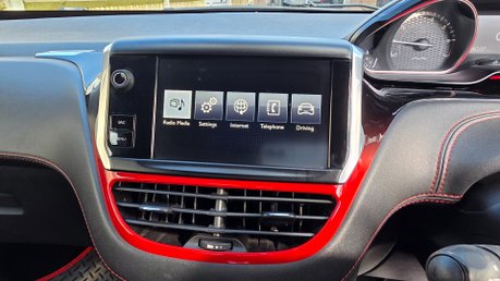 Peugeot 208 1.6 THP GTI 200 3dr 11