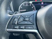Nissan Juke DIG-T N-CONNECTA DCT 31