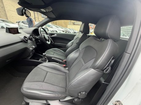 Audi A1 TFSI S LINE 16