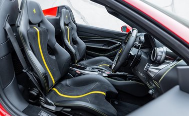 Ferrari F8 Spider 15