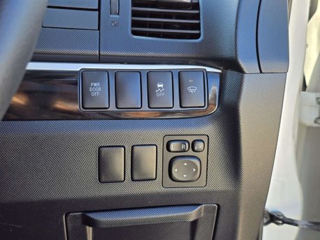 Toyota Estima Auto+Petrol+LowMiles+7Seater 29
