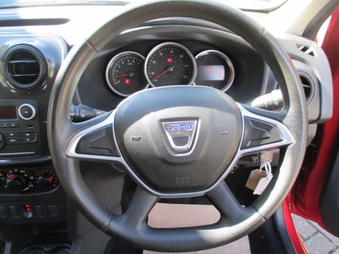 Dacia Sandero 1.0 SCe Ambiance Euro 6 5dr 18