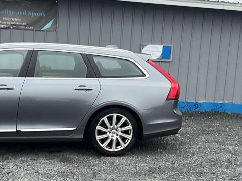 Volvo V90 2.0 D5 PowerPulse Inscription Auto AWD Euro 6 (s/s) 5dr 19