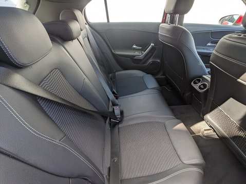 Mercedes-Benz A Class A 180 SPORT EXECUTIVE 16