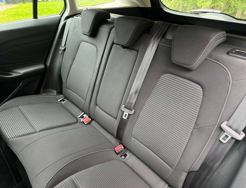 Ford Focus 1.0 Focus Titanium Auto 5dr 46
