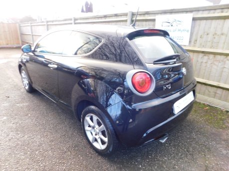 Alfa Romeo Mito 0.9 TWINAIR PROGRESSION 3Dr 6