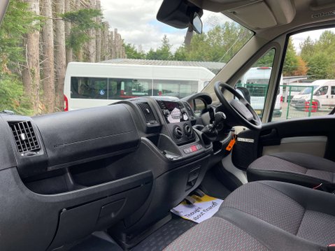 Peugeot Boxer 2.2 Boxer 440 L4H2 17-seat Non-D1 Lightweight minibus with full width ramp. 16
