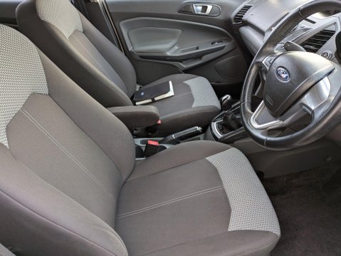 Ford Ecosport 1.5 TDCi Titanium 2WD Euro 5 5dr 11