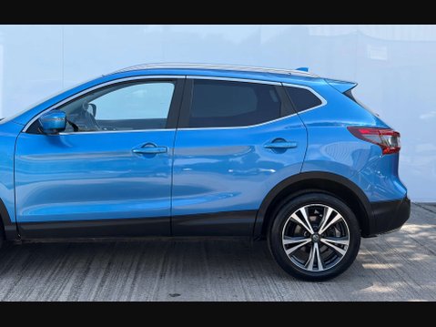 Nissan Qashqai 1.3 Qashqai N-Connecta DiG-T 5dr 55