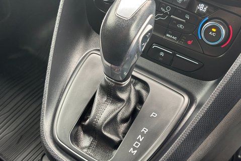 Ford Transit Connect 240 L1 MS-RT 120 ps Automatic Panel Van 37