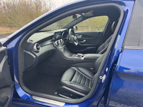 Mercedes-Benz C Class C300 D AMG Line Night Edition Premium Auto Diesel MEMORY SEATS/PARKTRONIC 7